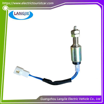 Un bon prix. Parties détachées pour voitures de club en ligne