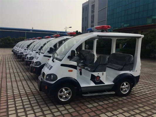 Le chariot de golf électrique de 4 Seater, sécurité électrique transporte en charrette à piles exempt d'entretien