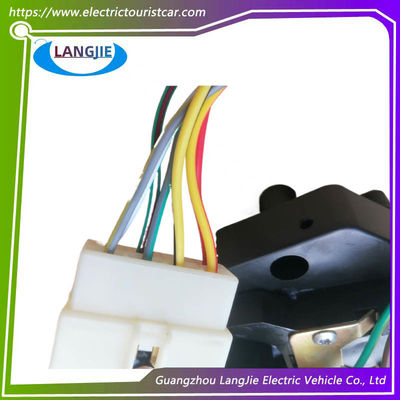 Assemblage de commutateur de lumière pour voitures électriques