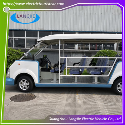 Un bon prix. Voiture de club Voiture de golf à gaz 5 places Capacité d'escalade Benzine Véhicule pour personnes handicapées Utilisation de l'hôtel en ligne